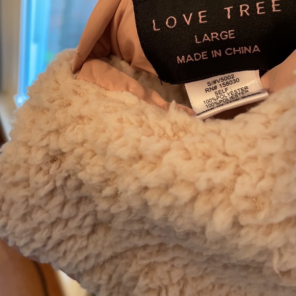 Love Tree womens reversible vest L - Picture 2 of 3